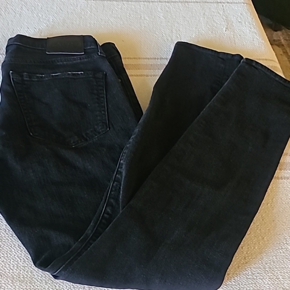Abercrombie&Fitch,Felix super stretch slim ditressed skinny.(#840c)black 31"x32" - Picture 12 of 16